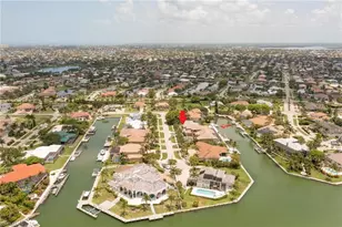 521 Alameda Ct, Marco Island, FL 34145 - Photo 4