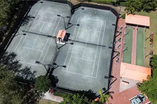 2265 Hidden Lake Dr, Naples, FL 34112 - Photo 32