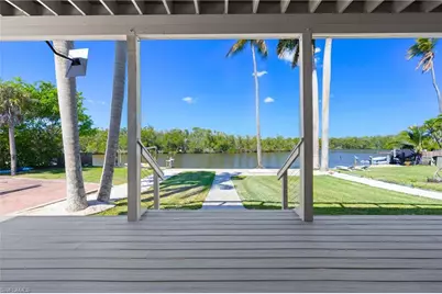 1836 Harbor Ln, Naples, FL 34104 - Photo 32