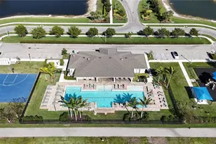 15269 Wildflower Cir, Naples, FL 34119 - Photo 30