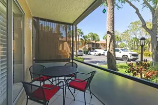 4250 Jack Frost Ct, Naples, FL 34112 - Photo 4