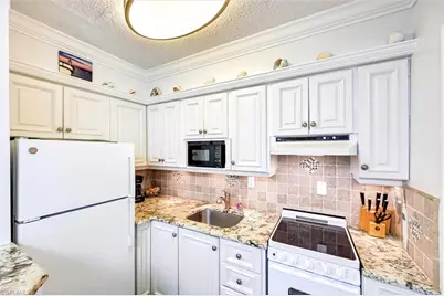 167 N Collier Blvd #G9, Marco Island, FL 34145 - Photo 4