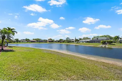 9100 Kings Cove Ct, Fort Myers, FL 33967 - Photo 32