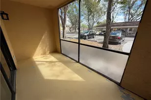 2226 Arbour Walk Cir, Naples, FL 34109 - Photo 16