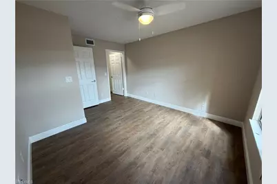 2226 Arbour Walk Cir #1913, Naples, FL 34109 - Photo 10