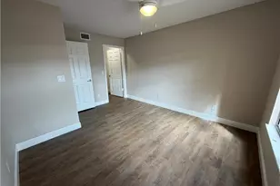 2226 Arbour Walk Cir, Naples, FL 34109 - Photo 10