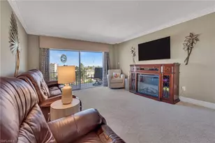 2150 Gulf Shore Blvd N, Naples, FL 34102 - Photo 6