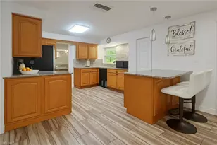 4706 25th Ave SW, Naples, FL 34116 - Photo 4