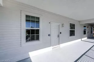 160 Palm St, Marco Island, FL 34145 - Photo 30