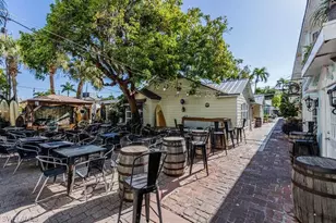 160 Palm St, Marco Island, FL 34145 - Photo 32
