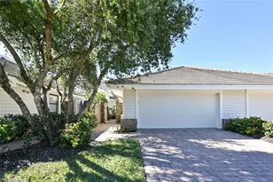 6631 Trident Way, Naples, FL 34108 - Photo 2