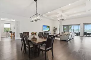 19696 Aqua View Ln, Fort Myers, FL 33913 - Photo 6