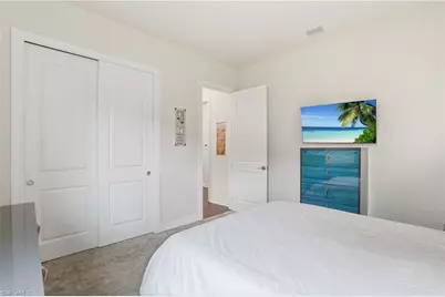 19696 Aqua View Ln, Fort Myers, FL 33913 - Photo 22