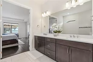 19696 Aqua View Ln, Fort Myers, FL 33913 - Photo 18