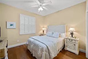 4650 Yacht Harbor Dr, Naples, FL 34112 - Photo 16