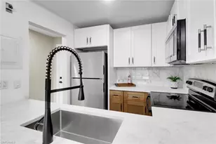 1195 Clam Ct, Naples, FL 34102 - Photo 1