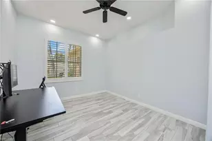 8700 Ibis Cove Cir, Naples, FL 34119 - Photo 16