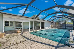 2366 Woodland Terrace, Fort Myers, FL 33907 - Photo 12