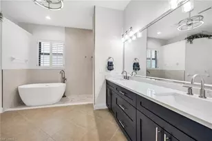 11918 Heather Woods Ct, Naples, FL 34120 - Photo 14