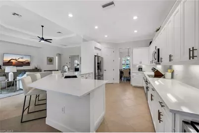 11918 Heather Woods Ct, Naples, FL 34120 - Photo 8