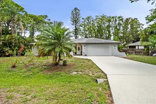 19208 Murcott Dr E, Fort Myers, FL 33967 - Photo 6