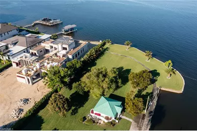 14040 Schultz Rd, Fort Myers, FL 33908 - Photo 10