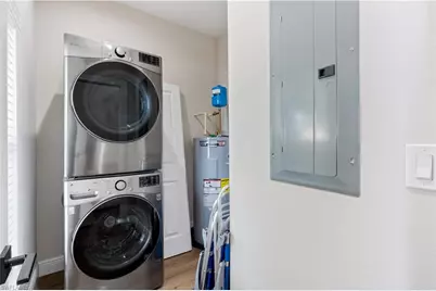 1324 E Giddens Ave, Tampa, FL 33603 - Photo 30