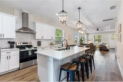 1324 E Giddens Ave, Tampa, FL 33603 - Photo 12