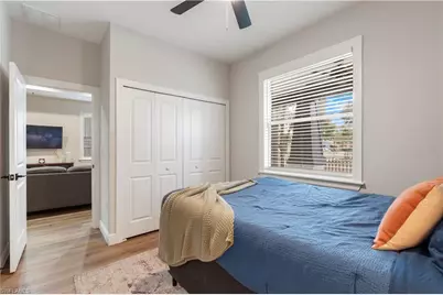 1324 E Giddens Ave, Tampa, FL 33603 - Photo 24