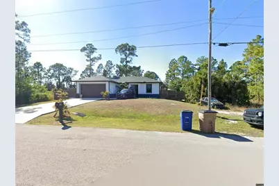 912 Ossie Ave, Lehigh Acres, FL 33974 - Photo 2