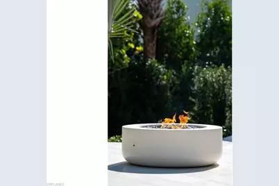 725 Pectin Rd, Naples, FL 34102 - Photo 24