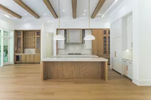 725 Pectin Rd, Naples, FL 34102 - Photo 6