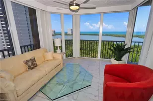 5550 Heron Point Dr, Naples, FL 34108 - Photo 10