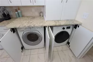 5550 Heron Point Dr, Naples, FL 34108 - Photo 24