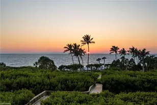 40 Seagate Dr, Naples, FL 34103 - Photo 4