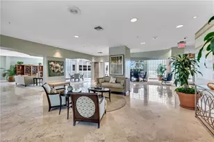 40 Seagate Dr, Naples, FL 34103 - Photo 18