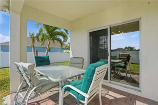 2505 NW 20th Pl, Cape Coral, FL 33993 - Photo 16