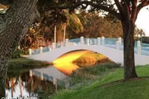 3592 El Verdado, Naples, FL 34109 - Photo 6