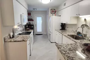 26650 Bonita Fairways Blvd, Bonita Springs, FL 34135 - Photo 8