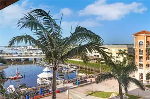 451 Bayfront Pl, Naples, FL 34102 - Photo 14