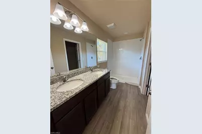 6129 Laurelwood Dr, Fort Myers, FL 33905 - Photo 6