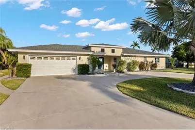 5211 Pocatella Ct, Cape Coral, FL 33904 - Photo 2