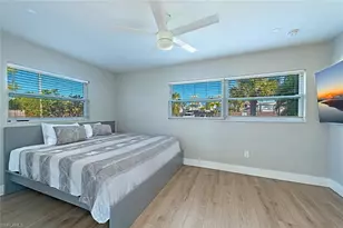 2772 Bayview Dr, Naples, FL 34112 - Photo 6