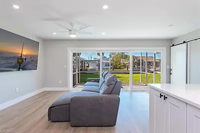 2772 Bayview Dr, Naples, FL 34112 - Photo 4