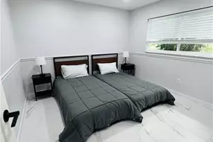 4439 Parrot Ave, Naples, FL 34104 - Photo 6