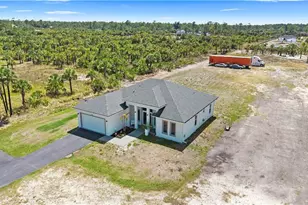 2688 36th Ave SE, Naples, FL 34117 - Photo 6