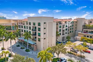 9123 Strada Pl, Naples, FL 34108 - Photo 4