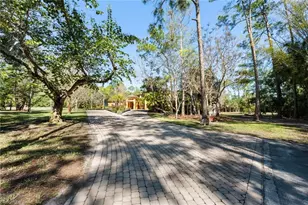 5237 Mahogany Ridge Dr, Naples, FL 34119 - Photo 44