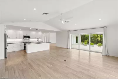 2178 Pine Woods Cir #25, Naples, FL 34105 - Photo 18