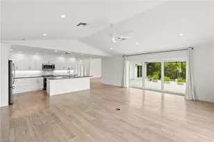 2178 Pinewoods Cir, Naples, FL 34105 - Photo 18